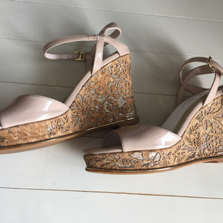 ダイアナ　厚底サンダルの画像