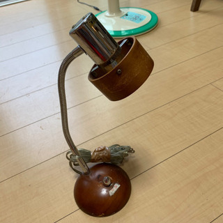 勉強の電球の画像