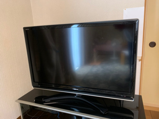 東芝　ビエラ　42v 2008年式