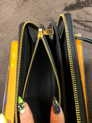 値下げ❗️❗️LOUIS VUITTON ｼﾞｯﾋﾟｰｳｫﾚｯﾄﾉﾜｰﾙ アンプラント