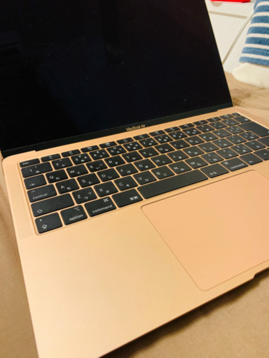 【11/25在庫有】Macbook Air 2019年購入 Retina 充電40回 付属品箱有
