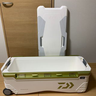 取引中　ダイワ　トランクマスター　tss6000ゴールド美品
