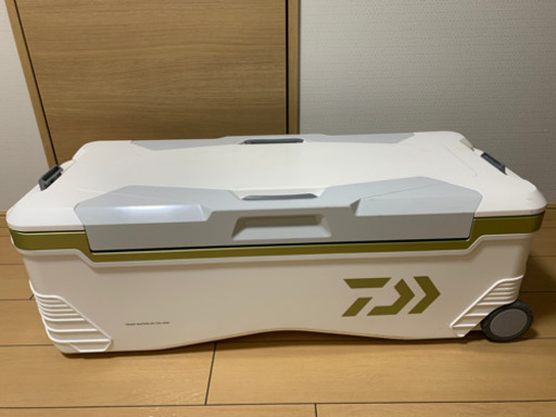 取引中　ダイワ　トランクマスター　tss6000ゴールド美品