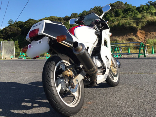 三重県津市 YAMAHA FZR250(3HX1)実働キャブ調整済オマケ付 (ぷろりん 三重県津市 YAMAHA FZR250(3HX1)実働キャブ調整済オマケ付 (ぷろりん