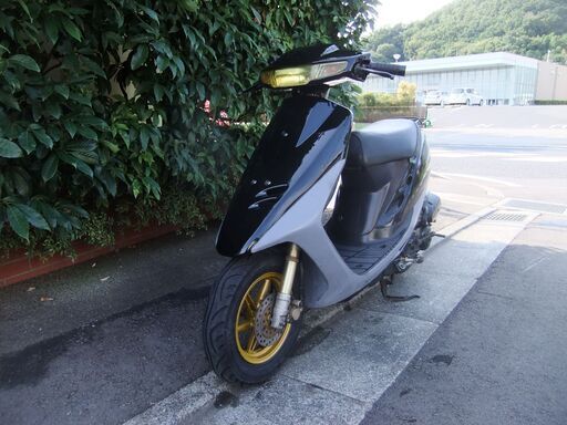 ホンダ　スーパーディオSR　カスタム　中古実働美車　外装新品　タイヤ前後新品　社外マフラー　ナンバー登録書類有り