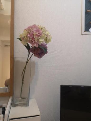 おまけ割で300円☆花瓶 造花つき