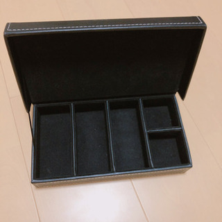 時計入れ　BOX