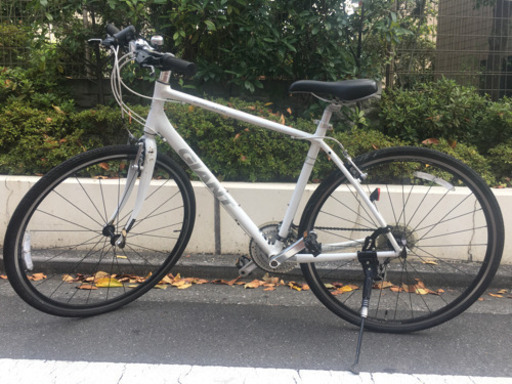 自転車 GIANT escape White
