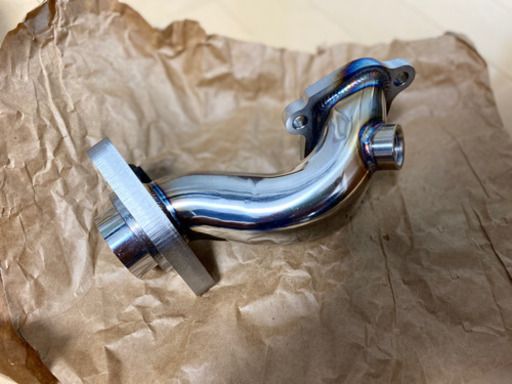 ジムニー ja11 ja12 F6A アウトレットパイプ 新品