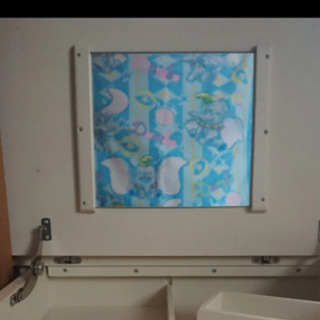 鏡付きテーブルの画像