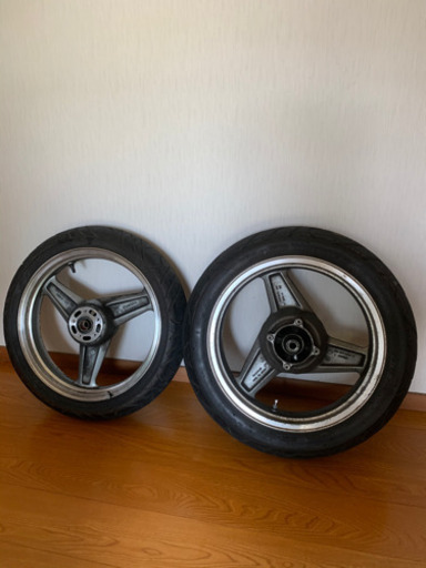 ゼファー750 純正ホイール