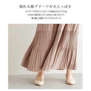 【新品】【6色から選択】ティアードワンピース ワンピース レディース 半袖 5分袖 ロング丈 プリーツ マキシ丈 無地 可愛いの画像