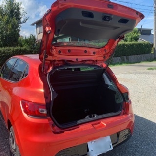 ルノー平成26年式ルーテシア1200インテンス赤フル装備の画像