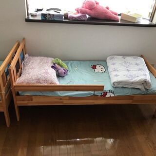 【2台セット】キッズベッド　IKEA KRITTER　マットレスボックスカバー共　ベビーベッド卒業のお子様にの画像