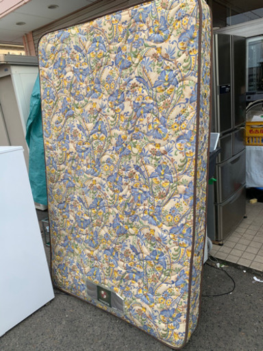 TOYOTA セミダブル マットレス  しげん屋