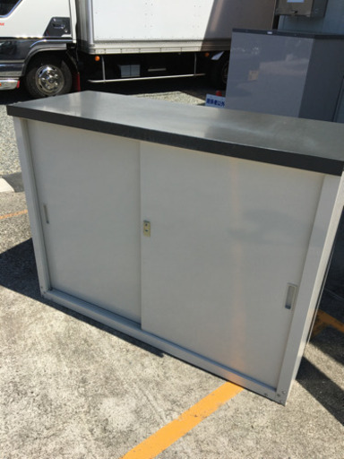 商談中 物置 収納庫 ジモティー出品 特価品
