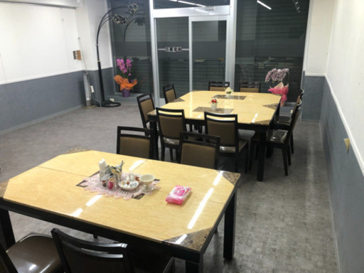 本物大理石のテーブルと椅子　セット　NO2