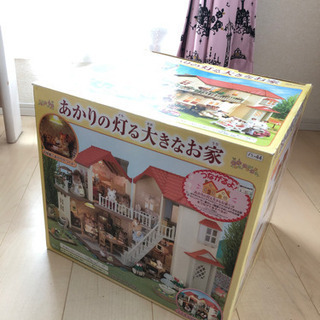 《お譲り先決定》シルバニアファミリー　あかりの灯る大きなお家の画像