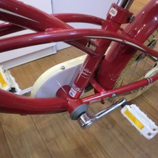 【中古美品】自社配送可能　キッズサイクル　子供用自転車　１６インチ　補助輪付き