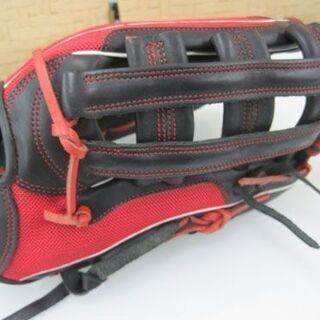 軟式野球グローブ 右投げ 黒×赤メッシュ オールラウンド用 SPALDING の画像