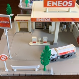 トミカタウン　旧エネオスガソリンスタンド　中古