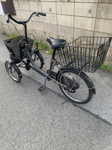 【お値下げ】ブリジストン 前二輪 三輪車 【ジモティー限定価格】