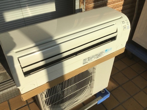 三菱ルームエアコン霧ヶ峰　MSZ-AXV250-W