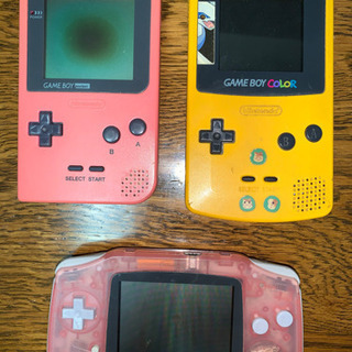 ゲームボーイアドバンス（電池フタゆるい）
