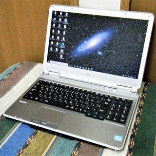 🔶15.6型高解像度液晶パネル1920x1080/高性能🆙Core i5/光速☆彡SSD128GB＋HDD250GB(内蔵)デュアルストレージ(^^)v/快適♬メモリ4GB/Microsoft Office2016(2019同等機能)📒✎/DVDSマルチ(コピー可)💿/速い☆彡USB3.0/HDMI📺/すぐ繋がるWi-Fi📶/すぐ使えるWindows10♪/点検整備清掃済み😊/ NEC VersaPro シルバー 