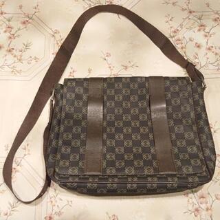 LOEWE アナグラム メッセンジャーバッグ