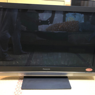 ４２型のパナソニックプラズマテレビ