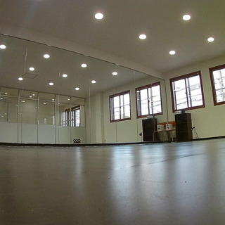 本格的ダンススクール 和泉市コミニュティセンターの画像