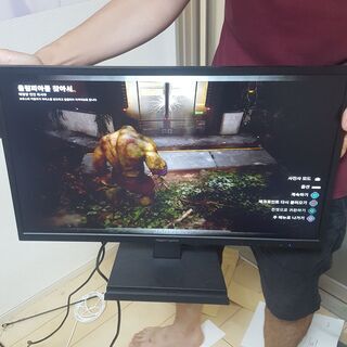 24インチPCモニター販売します。
