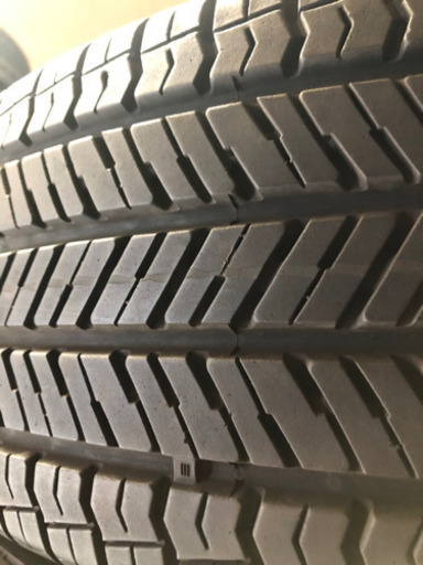 225/65R17バリ山良品4本セット❣️エクストレイル　RAV4 ハリアー　CX-5など