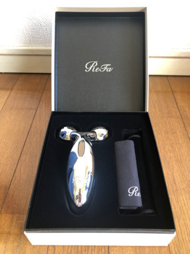 MTG. ReFa CARAT: 美顔ローラー［新品未使用］