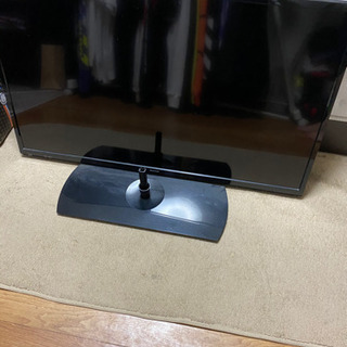テレビ2つ※ シャープ 60インチ LC-60W7, オリオン
