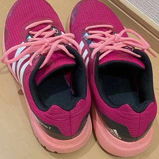 決まりました⭐︎adidas 運動靴　25cm