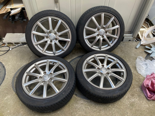 タイヤ　ホイール　17インチ　です。