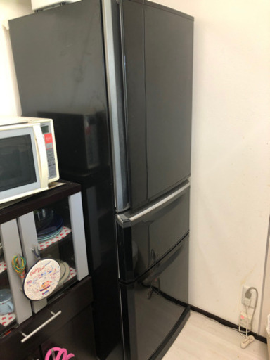 可動☆ 三菱ノンフロン冷蔵庫　335L 黒　2010年製
