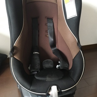 車用チャイルドシート譲ります。