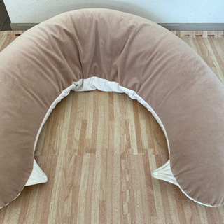 授乳クッション　　抱き枕　　お座りクッションの画像