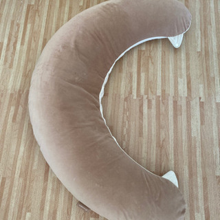 授乳クッション　　抱き枕　　お座りクッションの画像