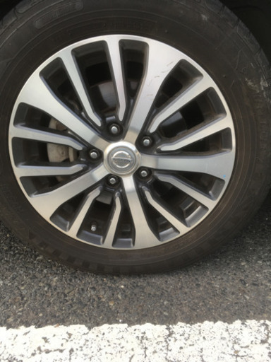 セレナC26純正ホイール+タイヤ