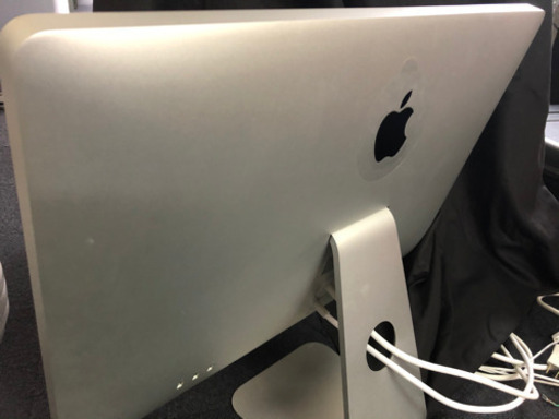 Mac Pro (Early 2009)　＆　LED Cinema ディスプレイ　中古