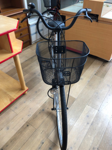 お買得‼︎   早いもの勝ち　26インチ　ママチャリ　自転車　シルバー　オススメ‼︎