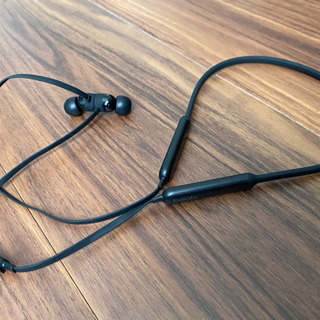 ワイヤレスイヤホン　Beatsx