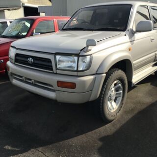 ハイラックスサーフ（RZN185ｗ）車両本体の画像