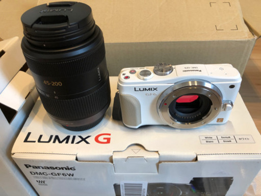 【ボディ美品+未使用レンズ】LUMIX DMC-GF6 Wifi 自撮りSDカード付き