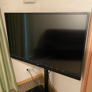★残り4台★値下げ★ 19年製 maxzen 4K対応 43型液晶テレビ JU43SK03 テレビスタンド付きの画像