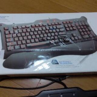 美品 サイボーグ/CYBORGのゲーミングキーボード の画像